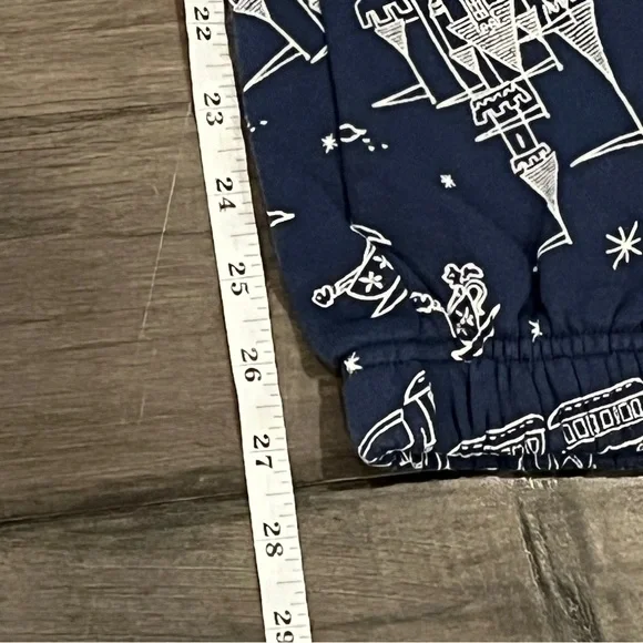 Disneyland 100 Favorite Memory Logo Joggers - Size XS - Picture 13 of 14